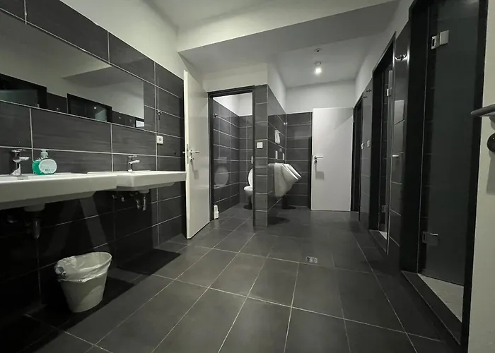 Appartement Zuri-hostel 24